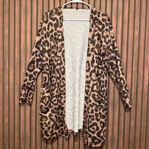 Leopard Print Open-Front Cardigan | Cozy Knit | Women’s Large